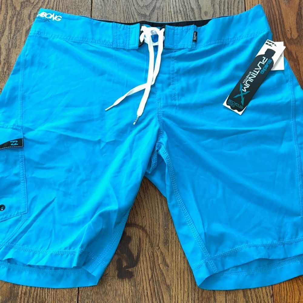 NWT Billabong Men’s Bright Turquoise Boardshorts 🏄🏼‍♂️ pockets!